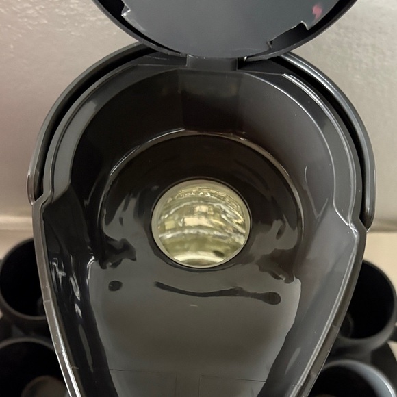 Vintage Thermos Black and Silver Beverage Center No Longer Sold in Stores BNWOT - Picture 5 of 11